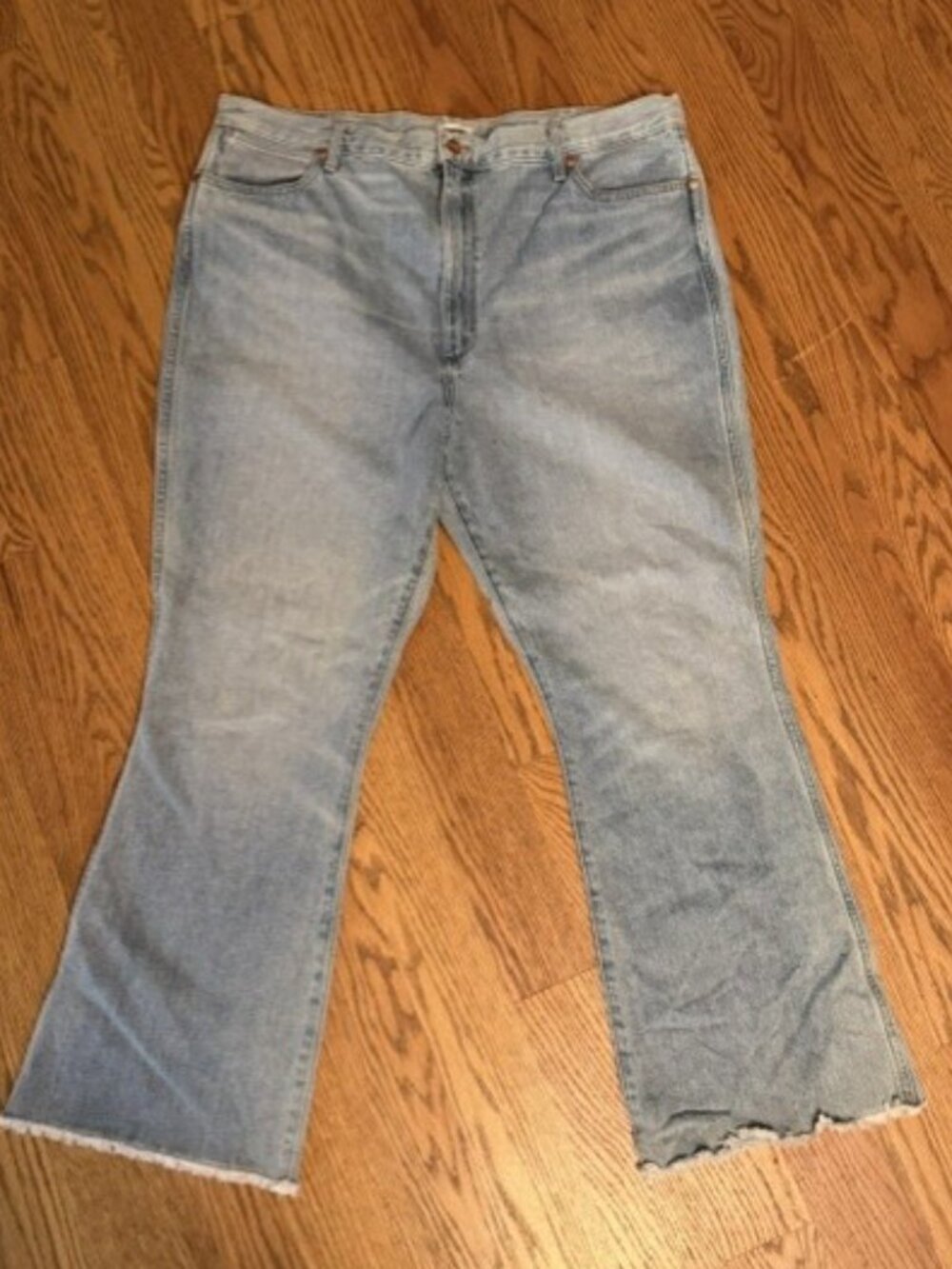 Wrangler Jean (Light Wash) Fringed Hem | Country Girl Cool (34/28)